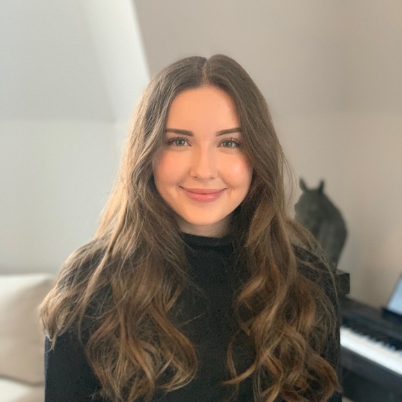 Meet your Posher, Liliy - Picture 1 of 1